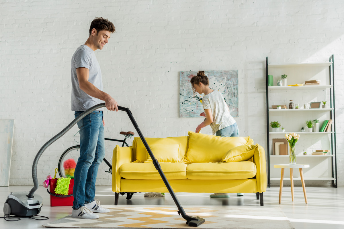 İznik Bayan Temizlikçi